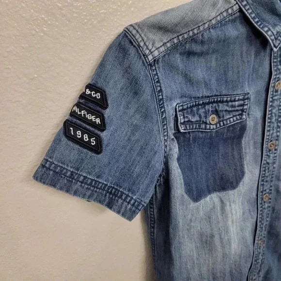 Tommy Hilfiger Boys Button Down Jean Shirt - Picture 5 of 11